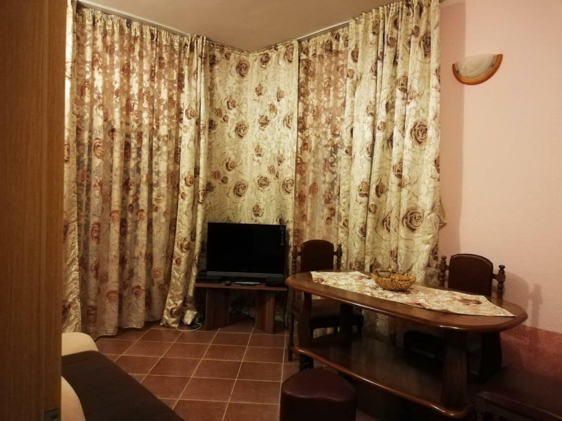 Apartments Svetlana Utjeha Luaran gambar